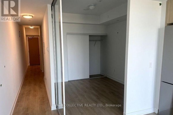 Dining room - 516 - 1195 The Queensway St, Toronto, ON M8Z1R6 Photo 2