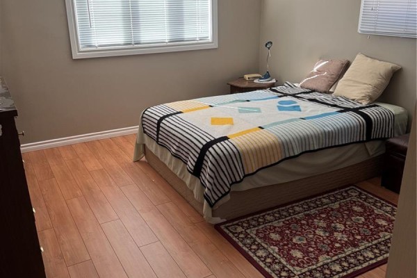 Bedroom - 516 26th Street E, Prince Albert, SK S6V1V5 Photo 4