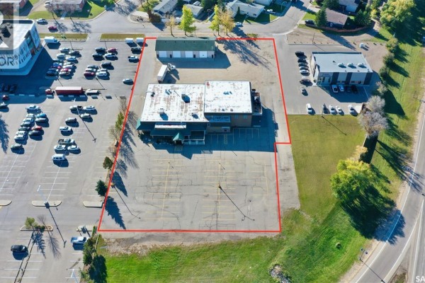 516 522 Broadway Street W, Yorkton, SK, photo 3