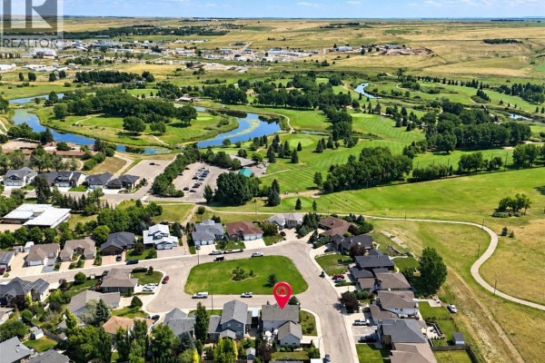 516 Aspen Drive, Swift Current, SK, photo 2