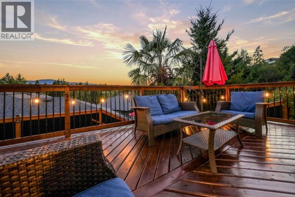 5161 Owlstone Pl, Nanaimo, BC, photo 2