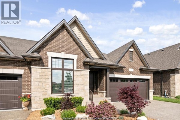5pc Ensuite bath - 5168 Vel Lane, Lasalle, ON N9H0P7 Photo 2