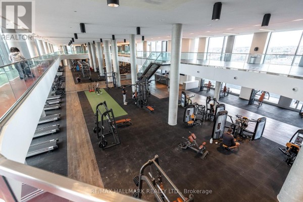 517 - 1000 Portage Parkway E, Vaughan, ON L4K0L1 Photo 5