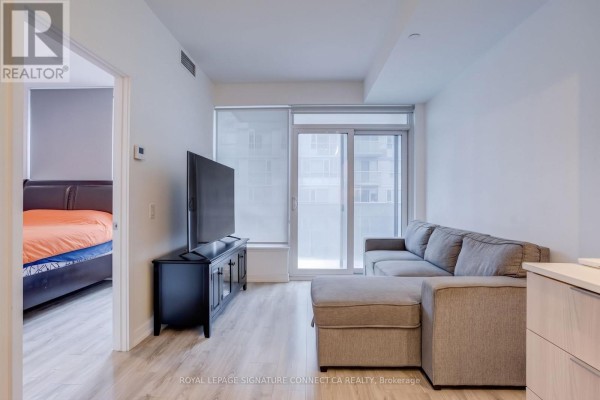 Kitchen - 517 - 20 Tubman Avenue, Toronto, ON M5A0M5 Photo 3