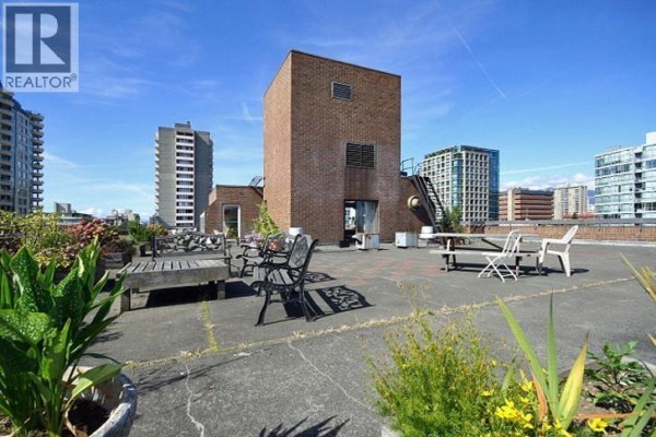 517 1330 Burrard Street, Vancouver, BC V6Z2B8 Photo 5