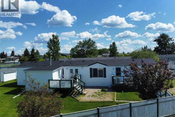 Bedroom - 517 9 Street, Fox Creek, AB T0H1P0 Photo 4
