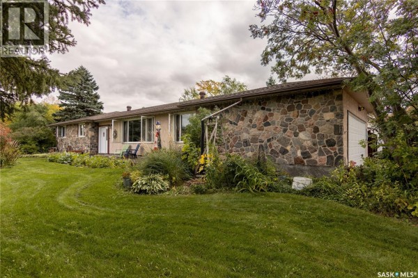 517 East Drive, Esterhazy