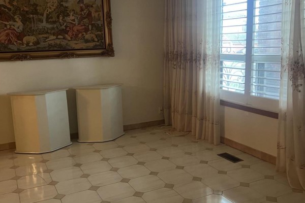 Laundry room - 517 Milverton Boulevard, Toronto, ON M4C1X6 Photo 3
