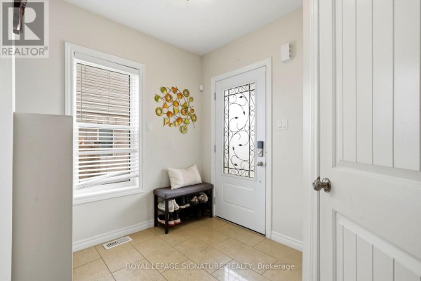 Primary Bedroom - 517 Victoria Street, Shelburne, ON L9V2Y3 Photo 4