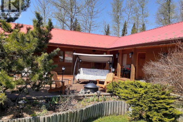 5177 Clearwater Valley Road, Clearwater, BC, photo 3