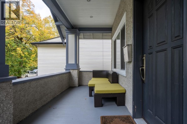 518 E 11th Avenue, Vancouver, BC V5T2C9 Photo 3