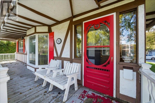 518 Rosebank Road, Pickering, ON L1W2N5 Photo 3