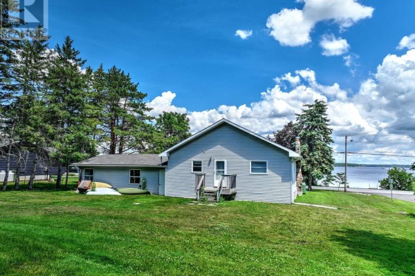 Kitchen - 519 Long Beach Road, Kawartha Lakes, ON K0M1G0 Photo 5