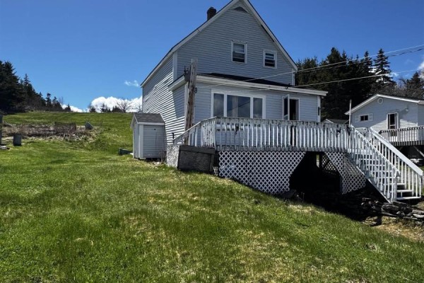 Bedroom - 5197 & 5199 Highway 16, Queensport Ns Highway, Queensport, NS B0H1N0 Photo 3