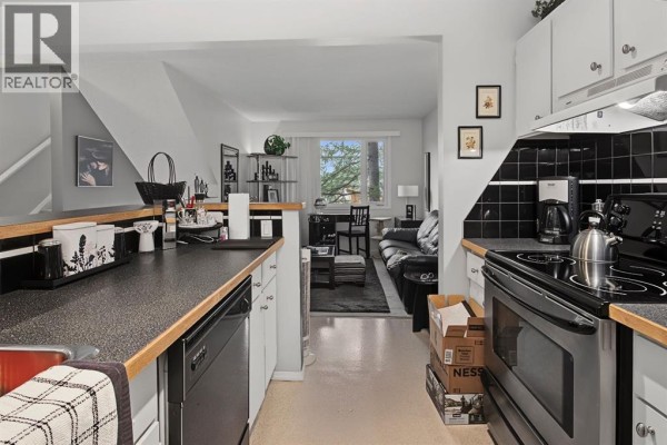 5pc Bathroom - 52, 12 Templewood Drive Ne, Calgary, AB Y1Y4R7 Photo 5