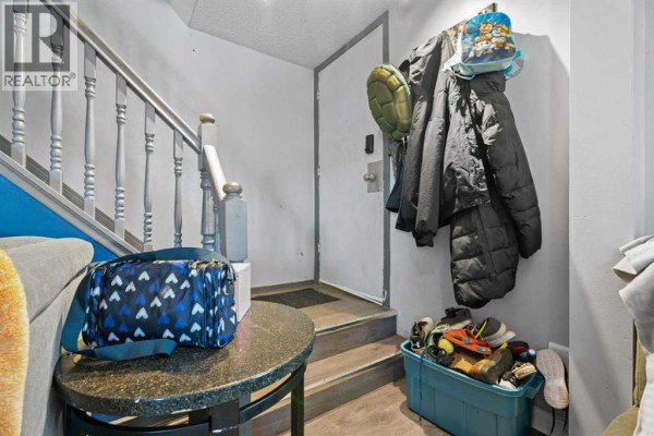 Bedroom - 52, 3809 45 Street Sw, Calgary, AB T3E3H4 Photo 5