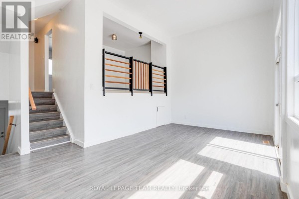 52 - 2669 Southvale Crescent, Ottawa, ON K1B4V2 Photo 4