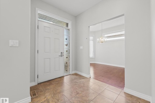 Kitchen - #52 18343 Lessard Rd Nw, Edmonton, AB T6M0A2 Photo 3