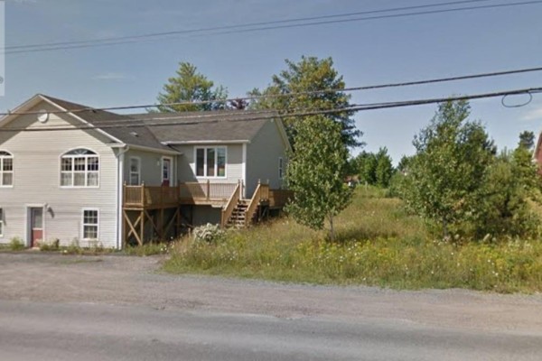 52-54 High Road S, Carbonear, NL A1Y1A4 Photo 2