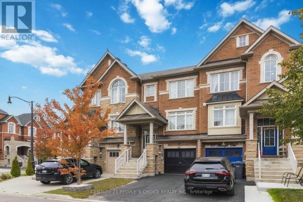Living room - 52 Aldersgate Drive, Brampton, ON L7A4H8 Photo 2