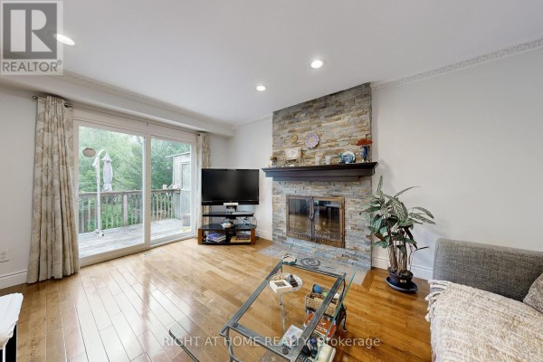 52 Breckonwood Crescent, Markham, ON, photo 3