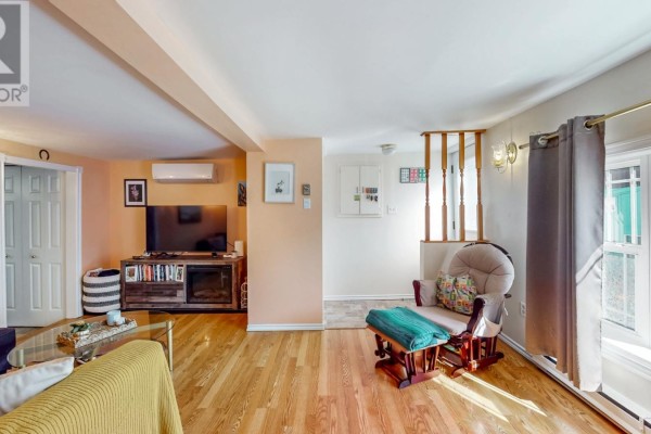 52 Cabot Street, St  John S, NL, photo 3