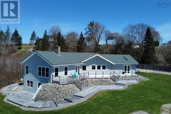 Mud room - 52 Captain Landers Court, Yarmouth, NS B5A2Y6 Photo 4