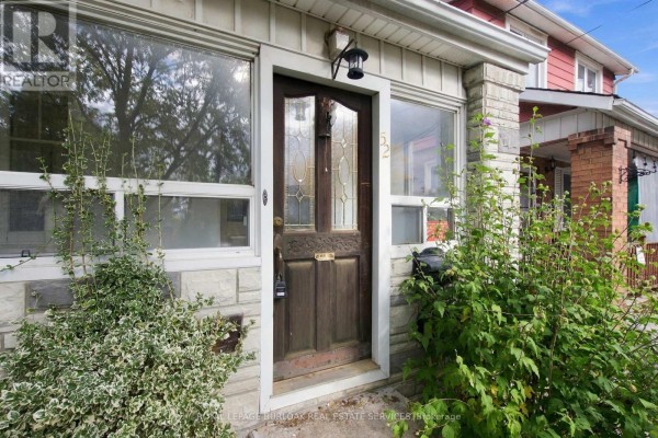 Kitchen - 52 Craydon Avenue, Toronto, ON M6M2C7 Photo 4