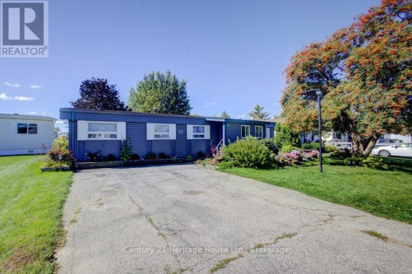 52 Fairview Crescent, North Perth, ON, photo 2