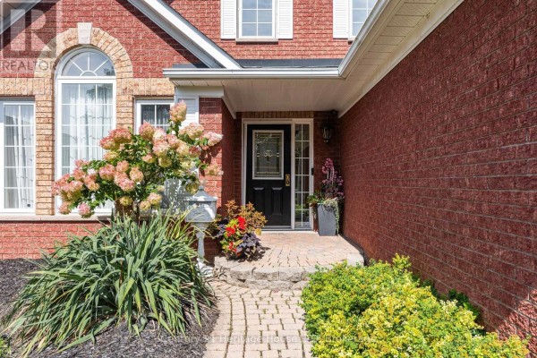 Bathroom - 52 Farris Avenue, St  Catharines, ON L2S3W6 Photo 4