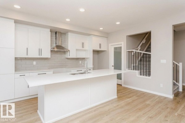 Kitchen - 52 Gambel Lo, Spruce Grove, AB T7X0C9 Photo 2