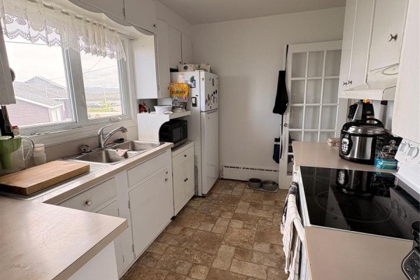 Bedroom - 52 Grand Bay Road, Port Aux Basques, NL A0M1C0 Photo 5