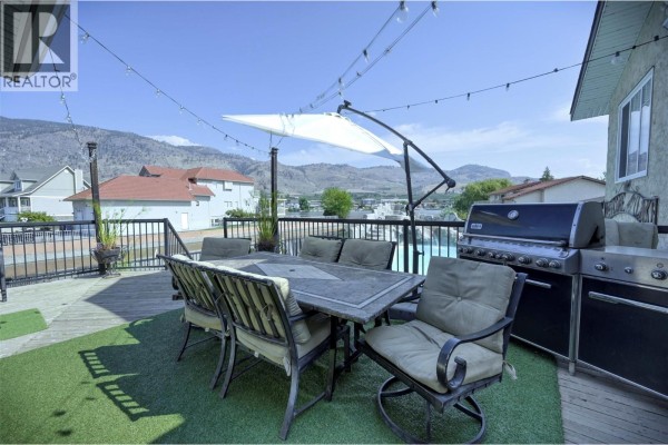 52 Harbour Key Drive, Osoyoos, BC, photo 3