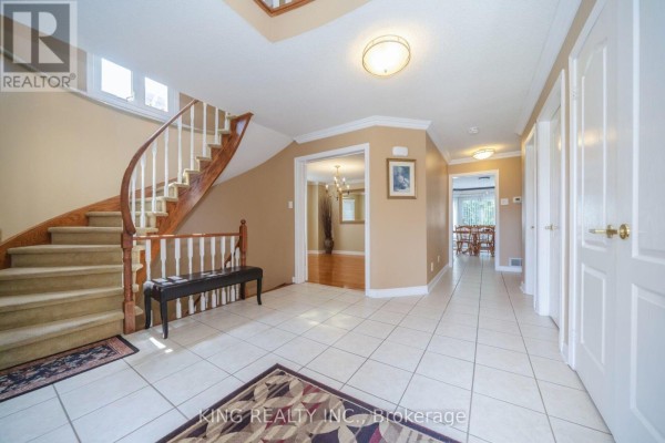 52 Leeward Drive, Brampton, ON, photo 3