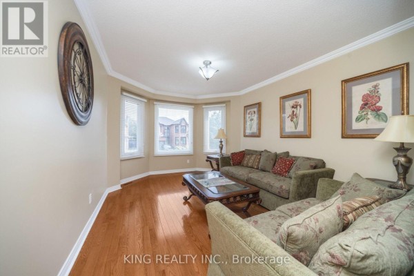 Bedroom - 52 Leeward Drive, Brampton, ON L6S5V8 Photo 4