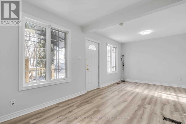 52 Malta Street, Toronto, ON, photo 2