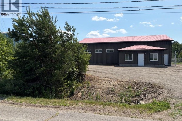 52 Progress Drive, St  Stephen, NB, photo 2