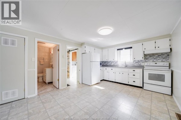 Laundry room - 52 Prospect Street, Tilbury, ON N0P2L0 Photo 3