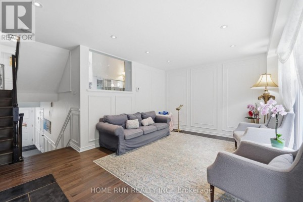 52 Reaney Court, Ottawa, ON, photo 2