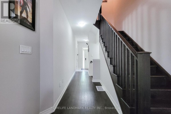 52 Sonoma Valley Crescent, Hamilton, ON L9B0J3 Photo 5