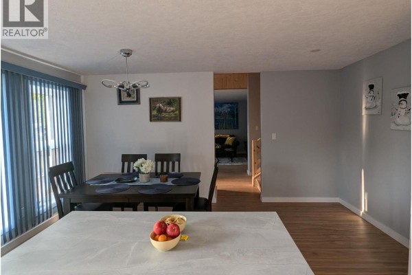 52 Sukunka Place, Tumbler Ridge, BC, photo 3