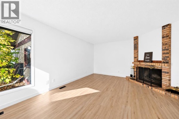 2pc Bathroom - 52 Templegreen Bay Ne, Calgary, AB T1Y4Z3 Photo 5