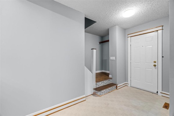 Primary Bedroom - 52 Whitehall Boulevard, Winnipeg, MB R2C0Y4 Photo 4