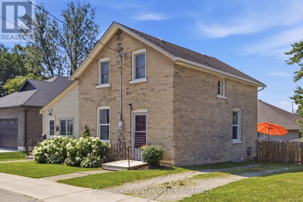 520 Elma Street W, North Perth, ON, photo 3
