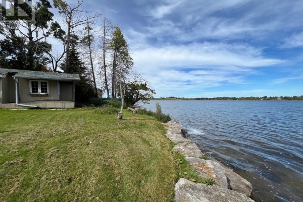 520 Fralicks Beach Road, Scugog, ON L9L1B6 Photo 5