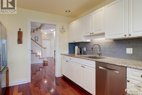 Den - 24 520 Marsett Pl, Saanich, BC V8Z7J1 Photo 5