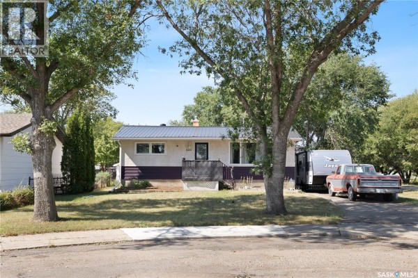 520 Montague Street, Regina, SK, photo 2
