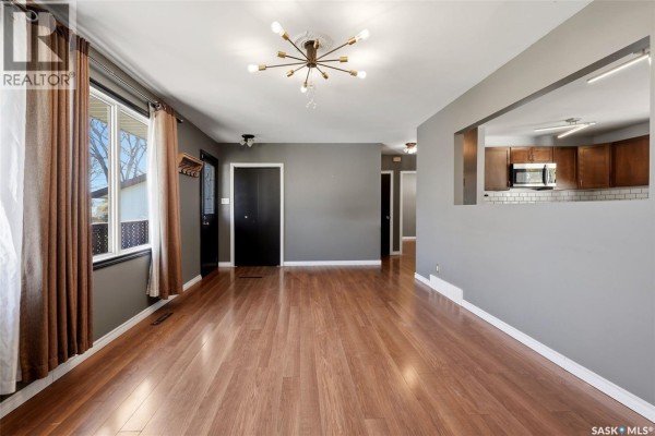 4pc Bathroom - 520 Montague Street, Regina, SK S4R3W5 Photo 5