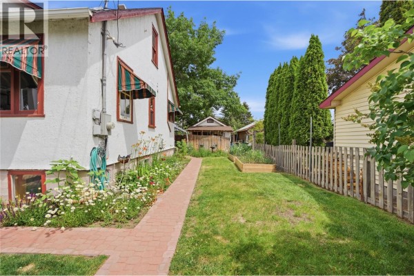 520 Royal Avenue, Kamloops, BC, photo 2
