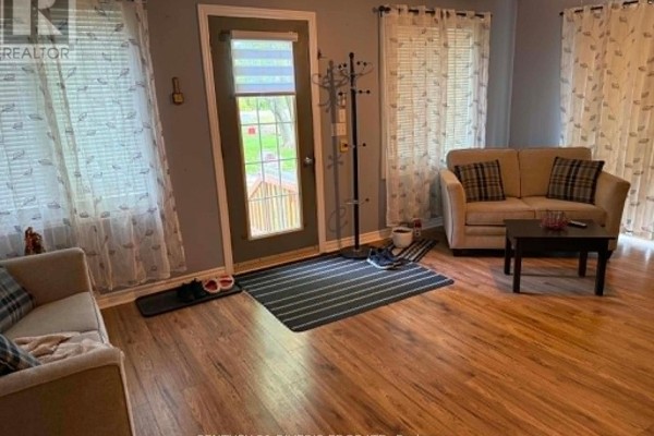 5200 Aultsville Road, South Stormont, ON K0C1M0 Photo 5